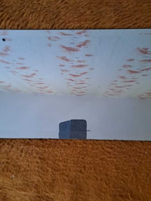 Голямо стенно огледало