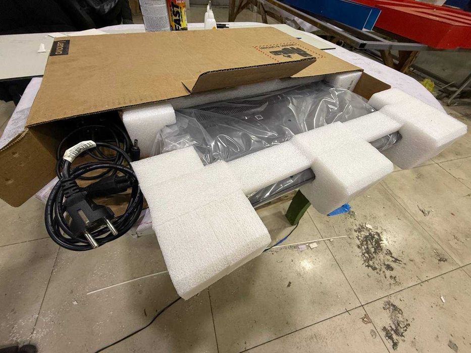 Продам ноутбук Lenova slim