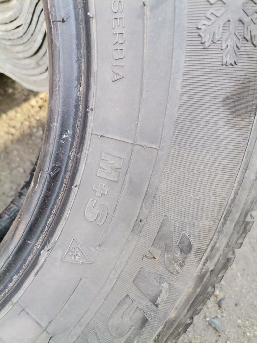 Anvelope iarna 215/75/16C - 2 buc