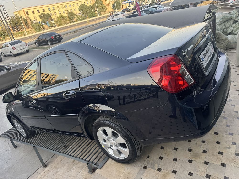 Lacetti jentra aftamat 2023 yil Darkmoon blue bez lyuk