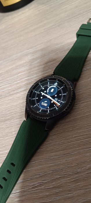 Vând ceas Samsung Gear S3 Frontier