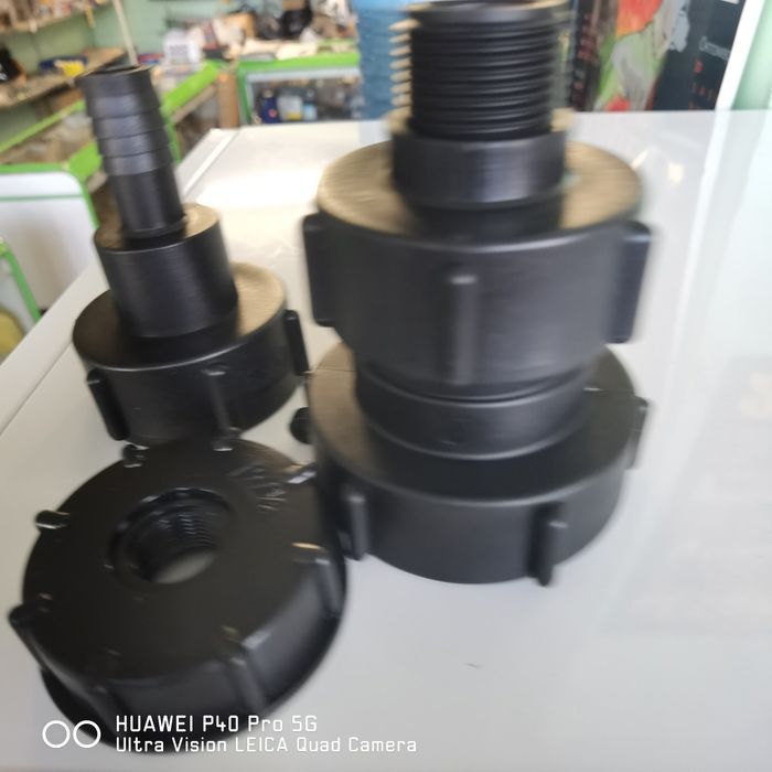 Капачки, преходници и всичко за бидон 1000 литра