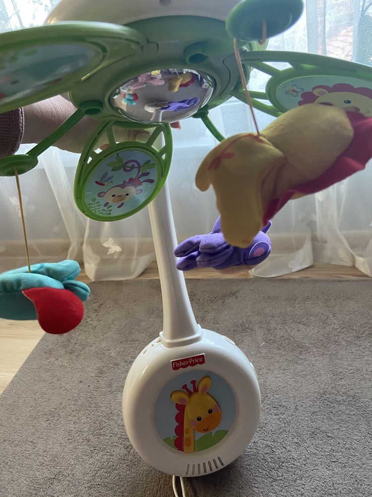 Музикална въртележка за легло Fisher price