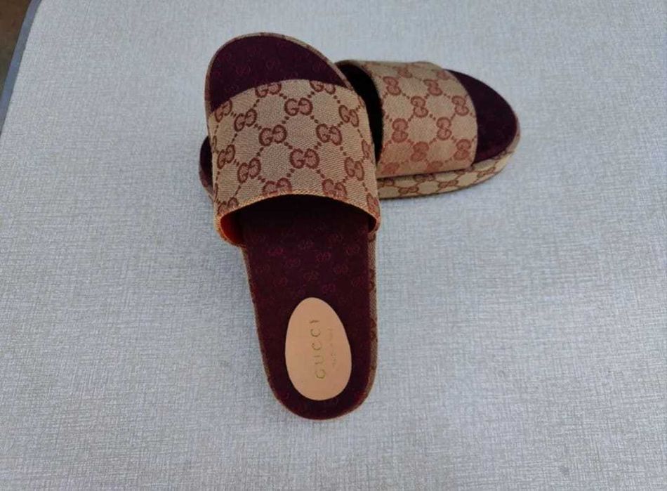 Papuci dama Gucci