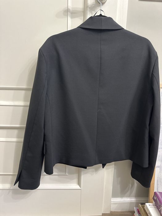 Черно късо сако Zara