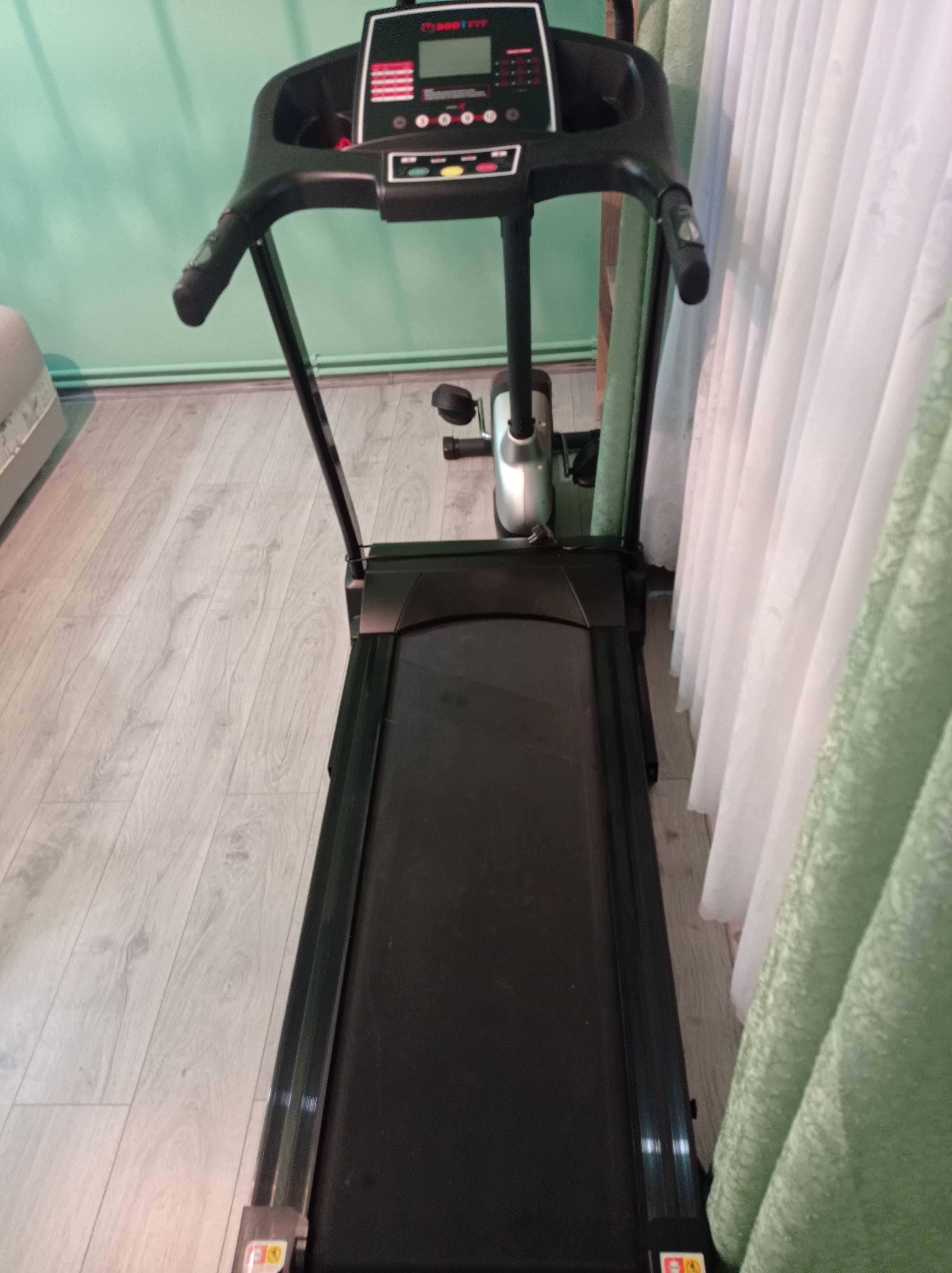 Banda de alergat electrica BodyFit F5000