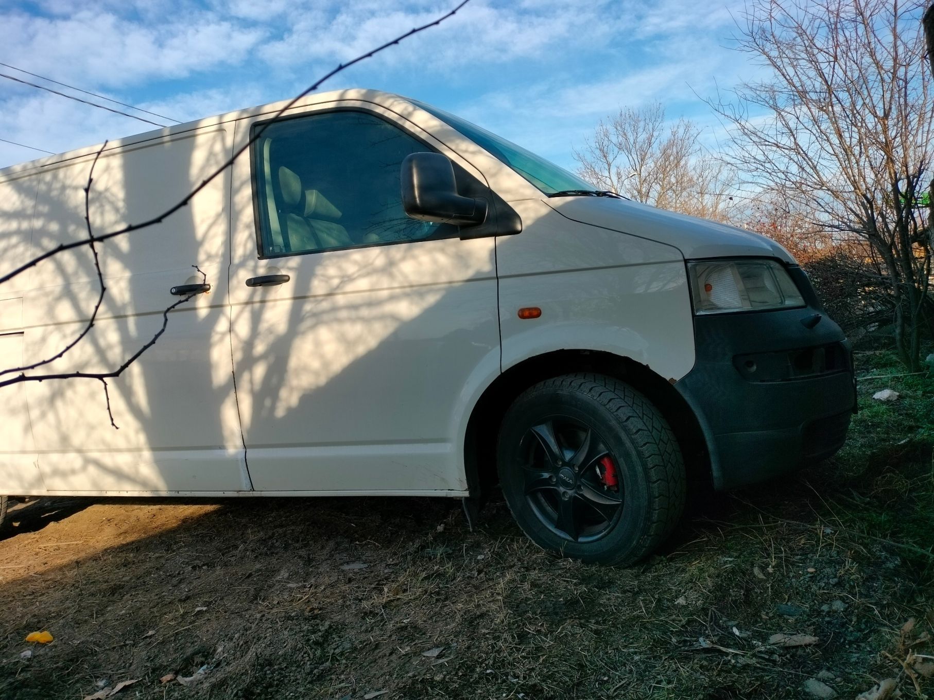 Dezmembrari  VW TRANSPORTER Mk 5 / T5 / caravelle  2003  > 0000 2.5 T