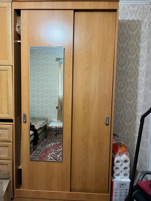Шкаф плательный