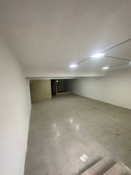 Срочно Продается полуподвал !