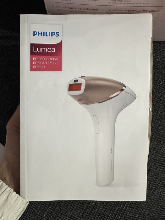 Фотоепилатор Philips Lumea Prestige