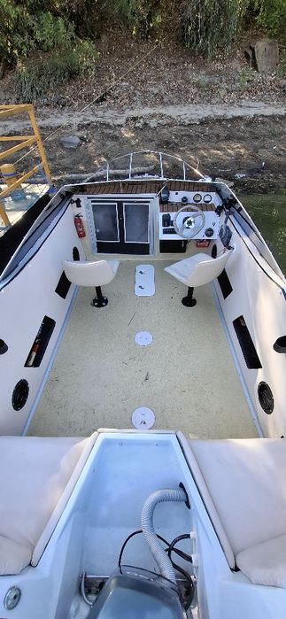 Barca baleryn capry 6.20 7000e fix valabil câteva zile!