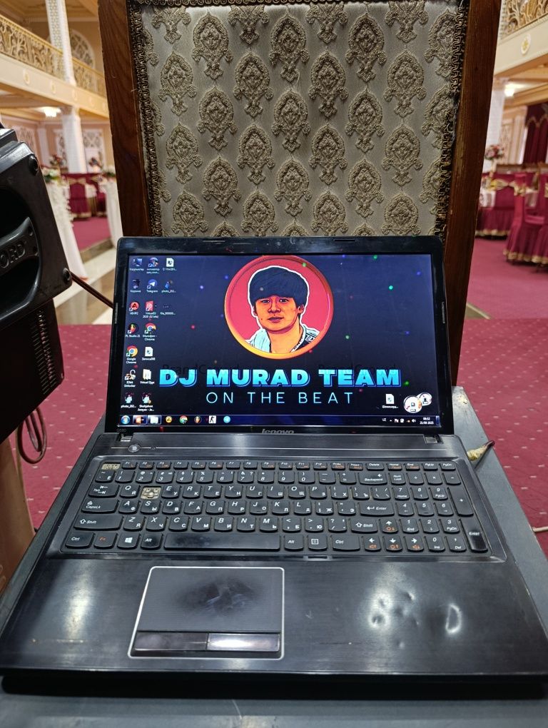 Noutbuk sotiladi Lenovo ideapad 20150