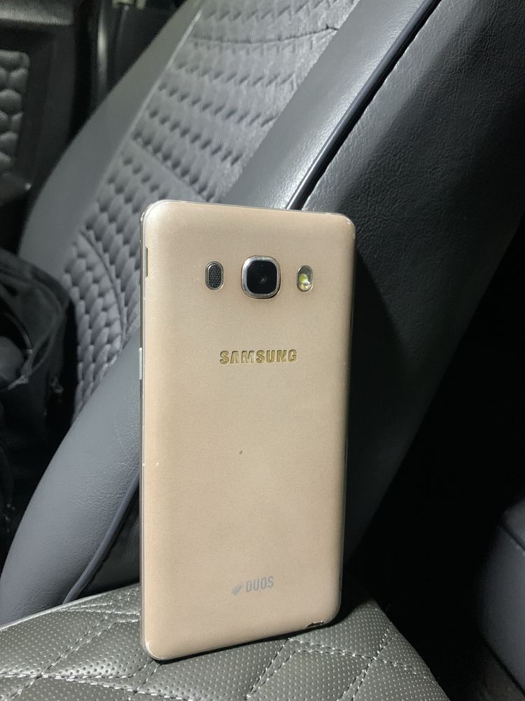 Samsung J5 (6) gold rangli, bitta sim kartali