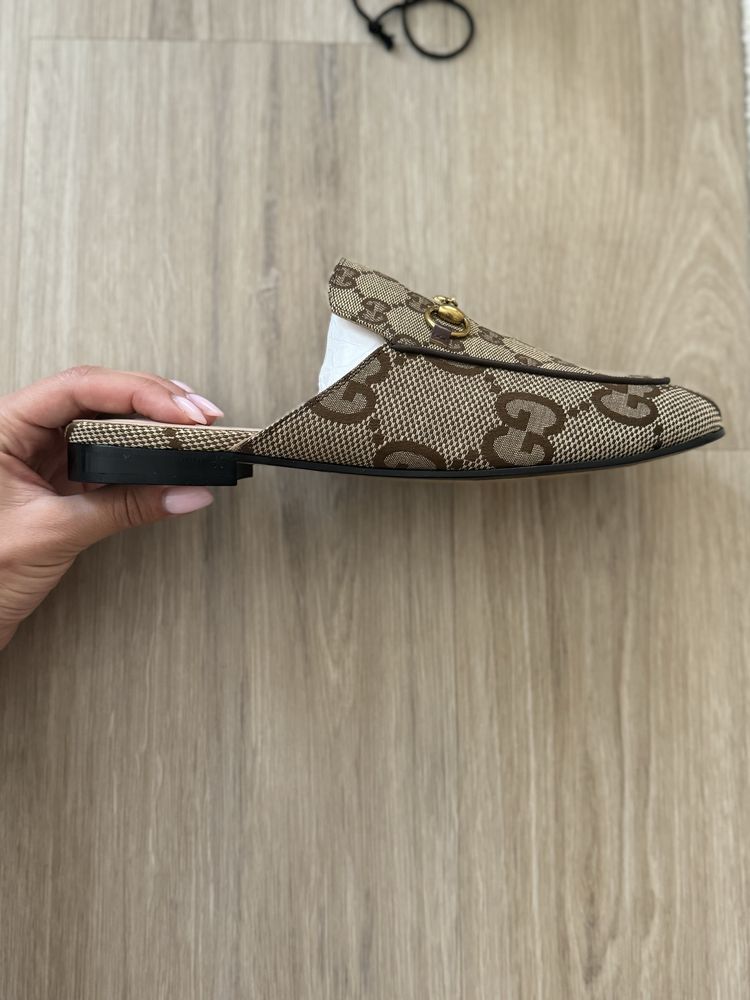 Чисто нови чехли Gucci