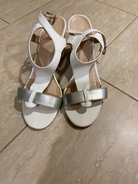 Сандали дамски, с висок дебел ток