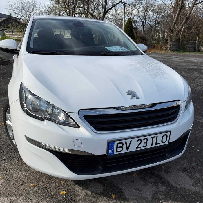 Peugeot 308 decembrie 2015 4300 Euro (persoana fizica)