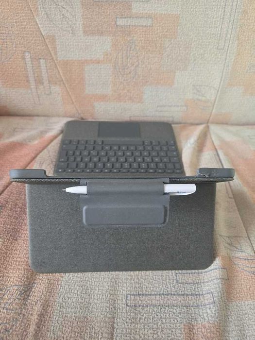 Husa tastatura Logitech FOLIO Touch pentru iPad Pro/Air 11'' inch, Gri