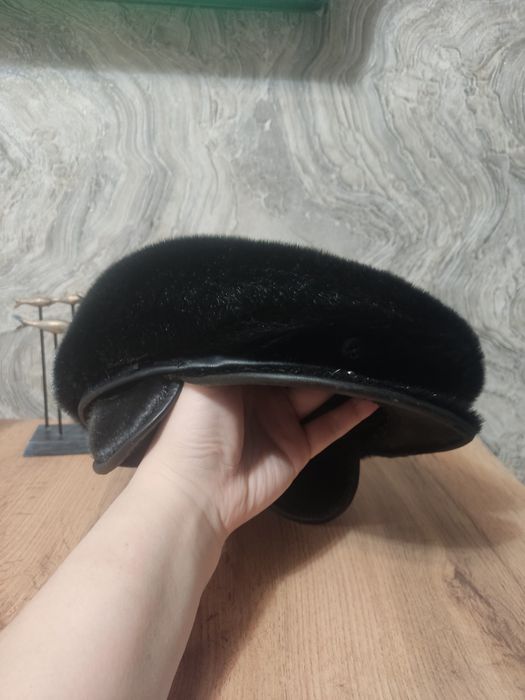 Продам шапку натуральную