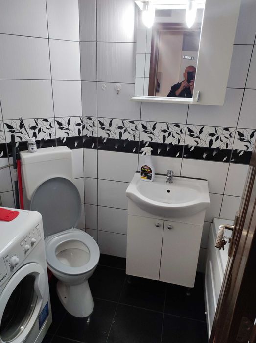 inchiriez garsoniera dubla