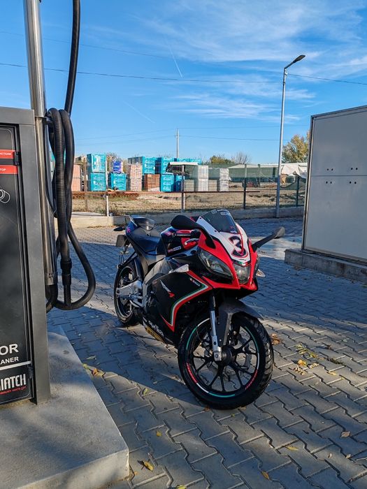 Aprilia rs4 125 an 2013