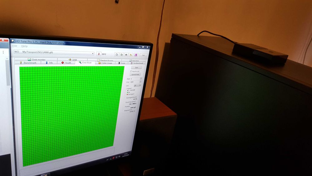 Hard Disk Western Digital 4TB Extern WD HDD 2.5 Inch USB 3.0 Passport