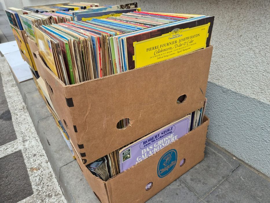 Vand Lot 100lp Discuri Vinil muzică clasică pentru pick Up RTM 33
