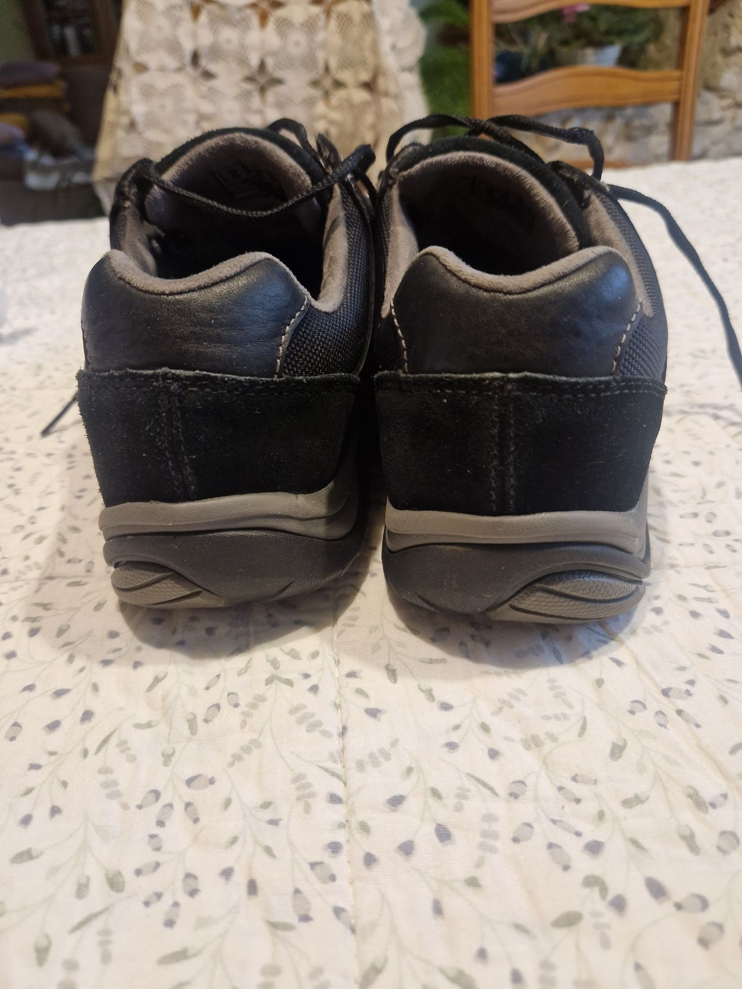 Vând Clarks gore tex piele barbati