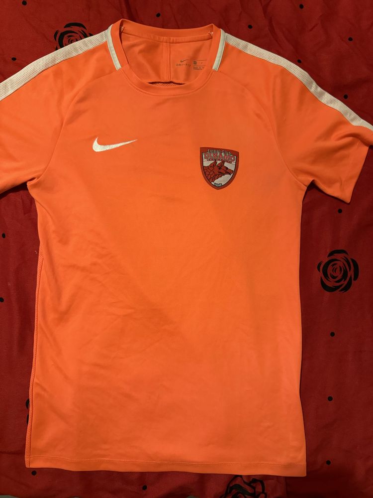 Tricouri/bluze fotbal Dinamo Bucuresti