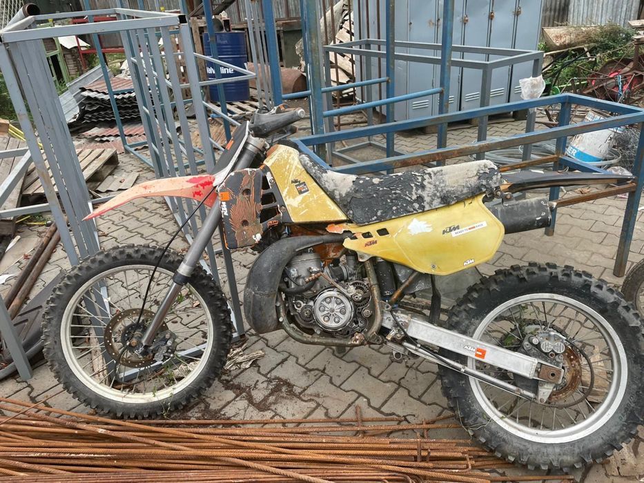 Dezmembrez KTM 250 1994