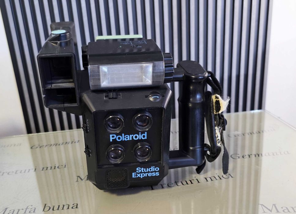 Camera Polaroid Studio Express model 403