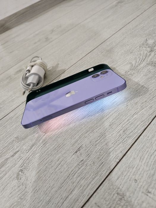 Vand Iphone 12 128 GB Neverlock Stare buna