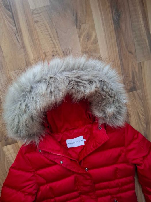 Calvin Klein-Пухено яке