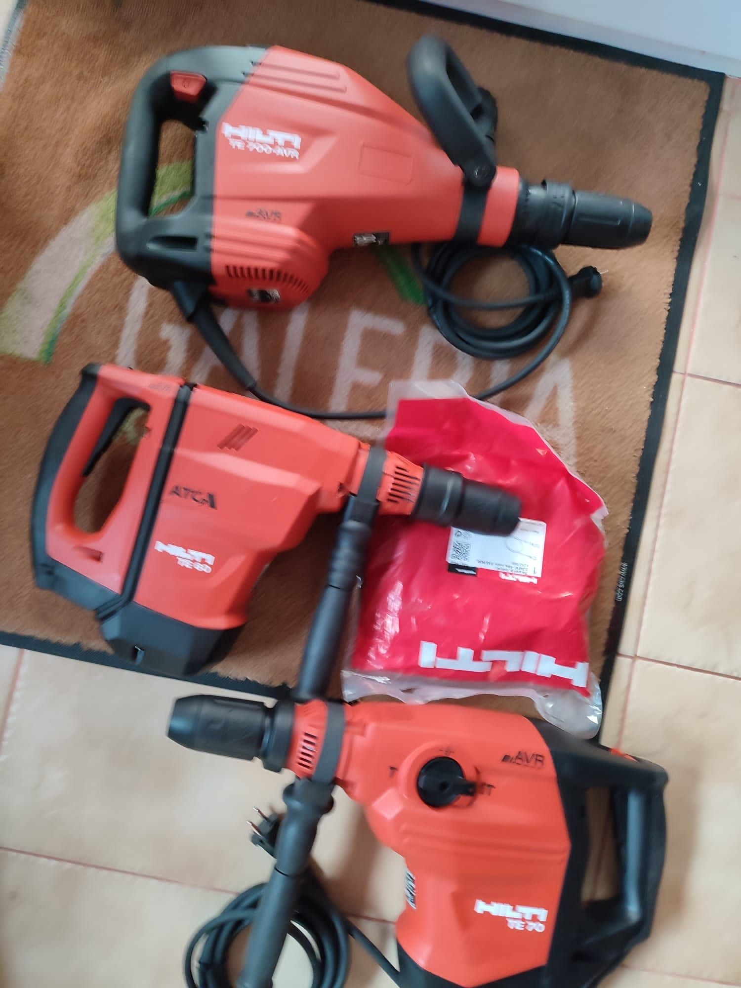 Hilti rotopercutor demolator nou