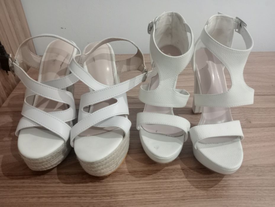 Vând pantofi/ salndale. Preț: 13 lei