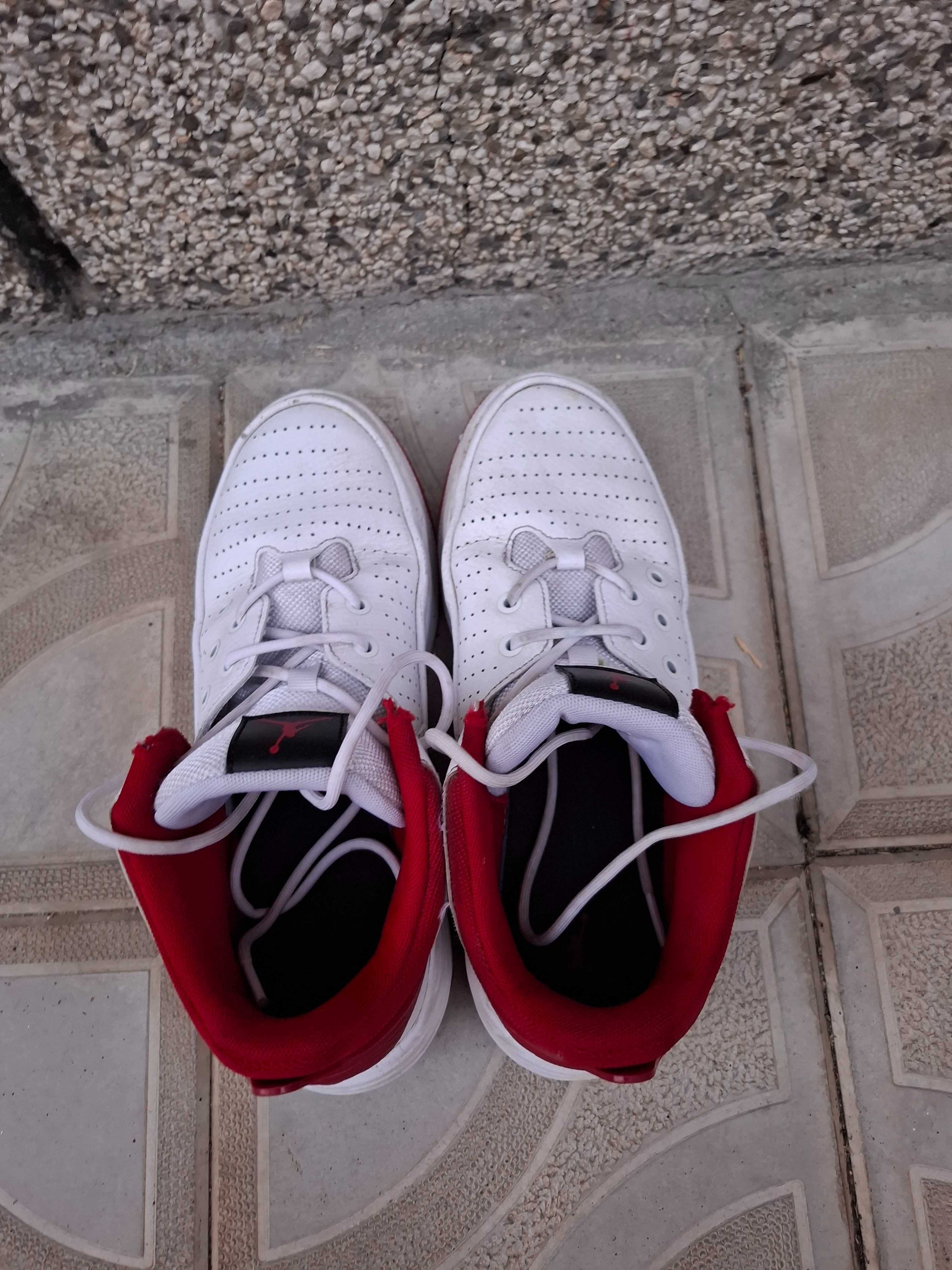 Маратонки Nike Jordan Max Aura 5