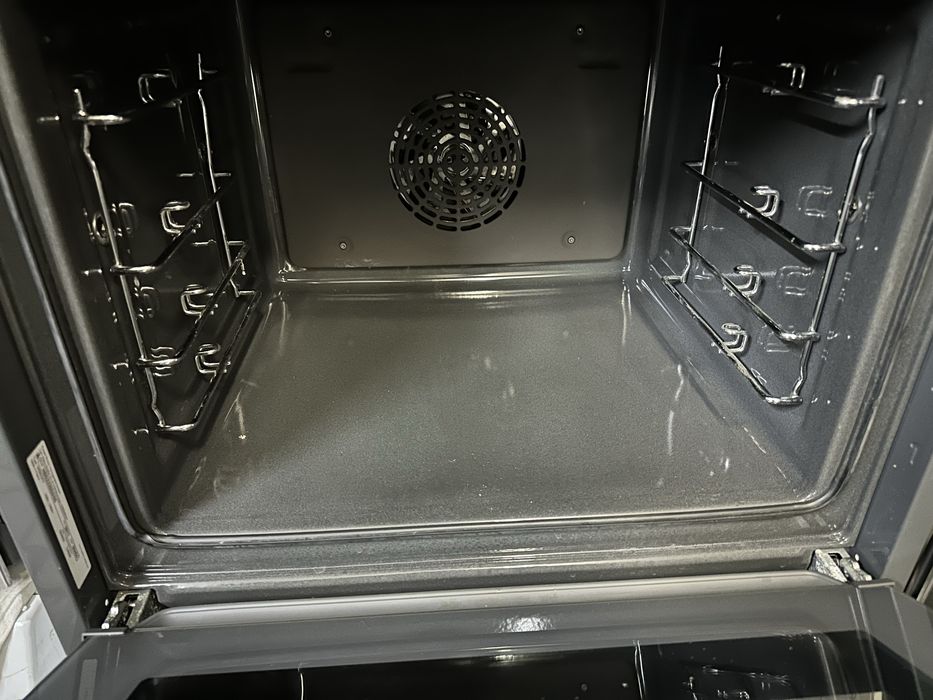 Фурна за вграждане Бош/Bosch