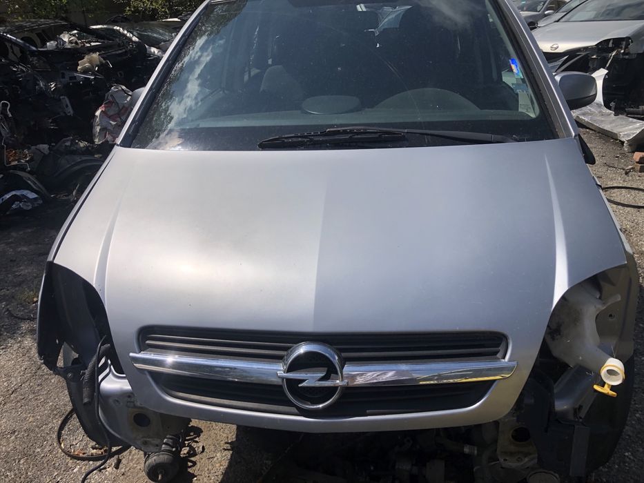 Преден капак за опел мерива opel meriva