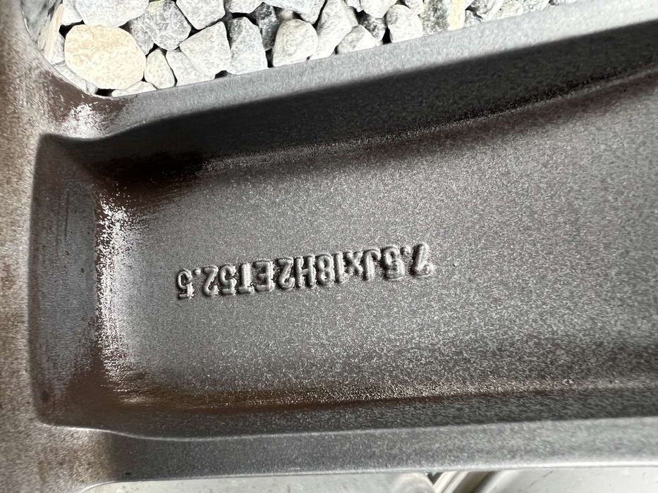 Оригинални джанти Форд 5/108 Ford 5x108

Употребявани, Шумен