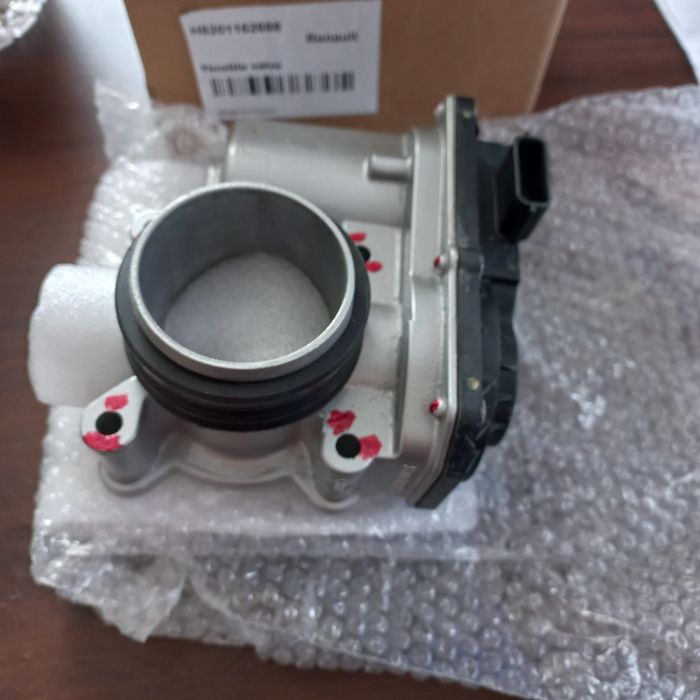 Продам дросселную заслонка Ренно Логан