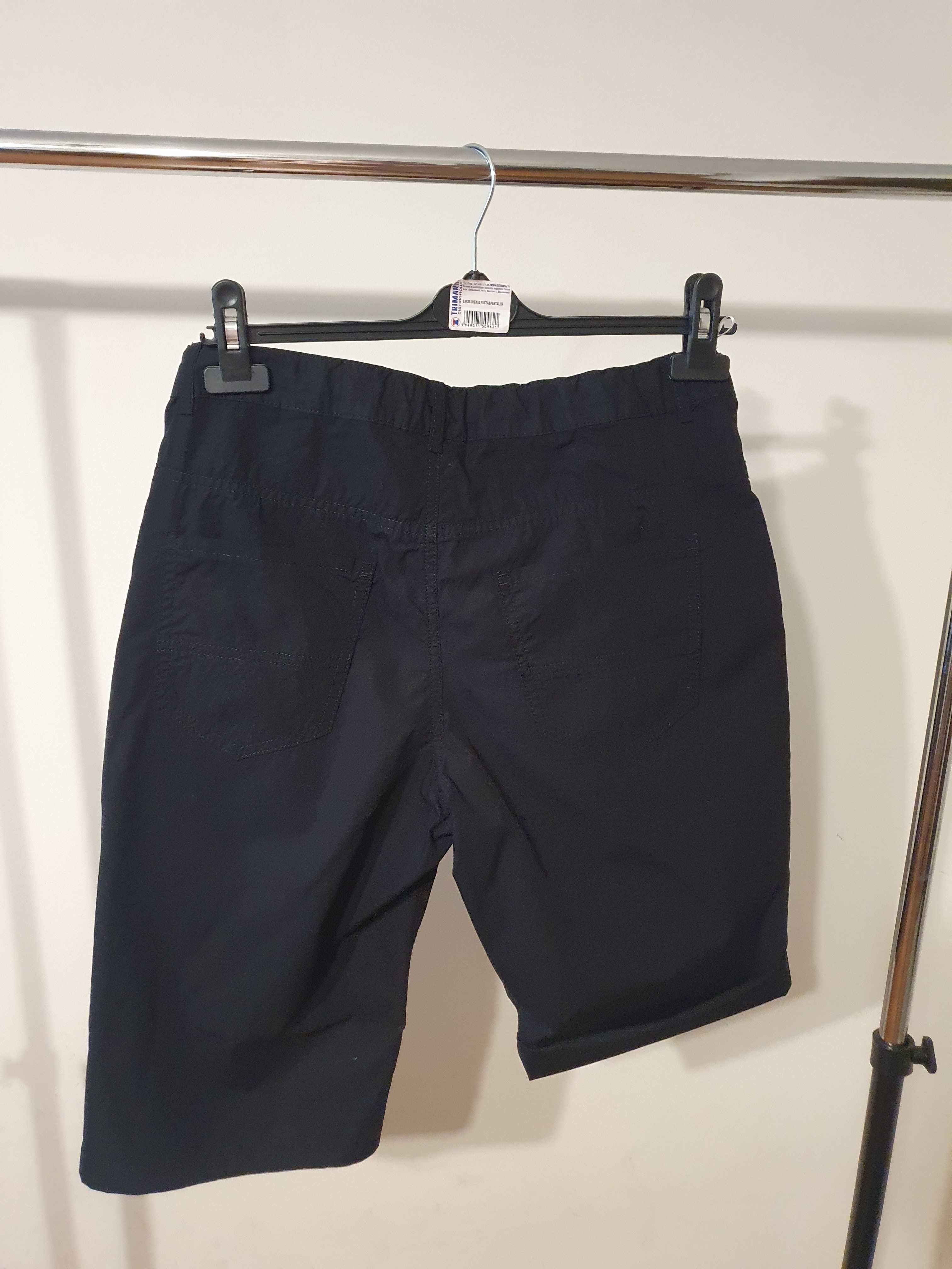 Pantaloni scurti / bermude baieti C&A mar 14+ (182 cm) negri