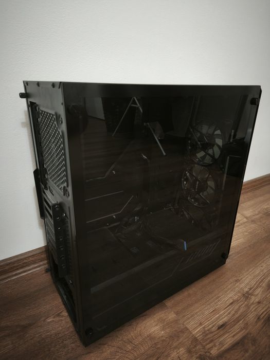 Raidmax PC Case / Компютърна кутия