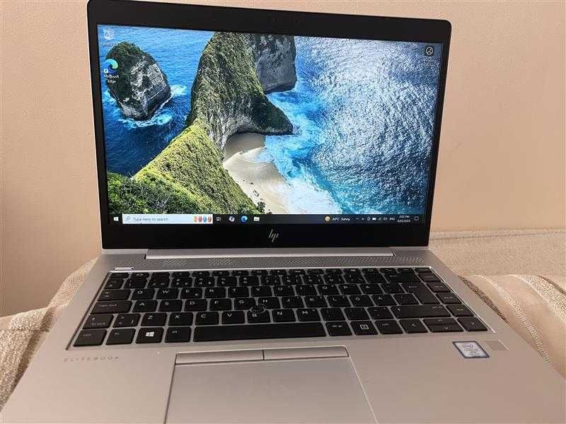 лаптоп HP macbook 840 g5