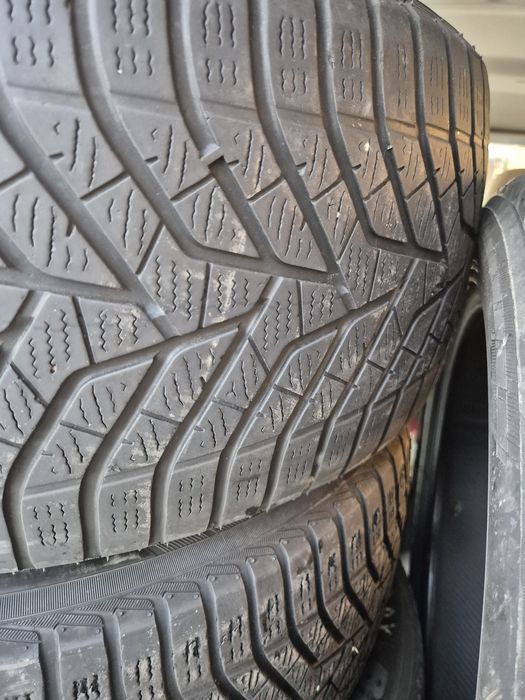 Anvelope iarna 275/45 r 20