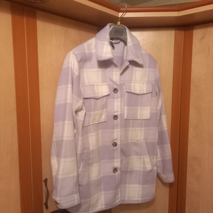 Vând 2 sacouri dama