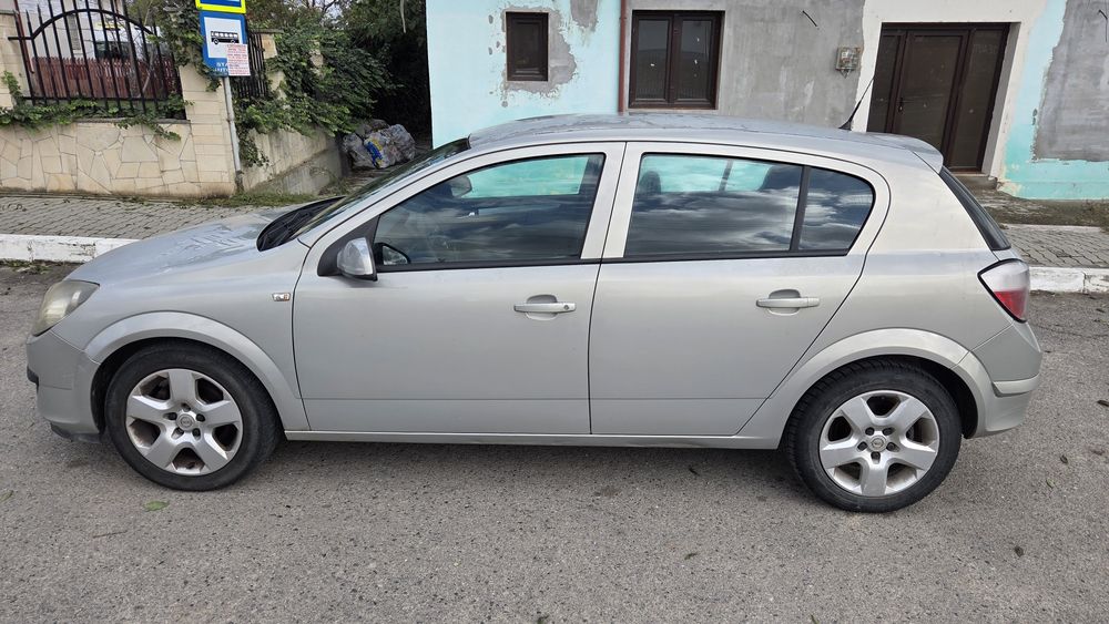 Opel Astra H 1.3D 6 trepte