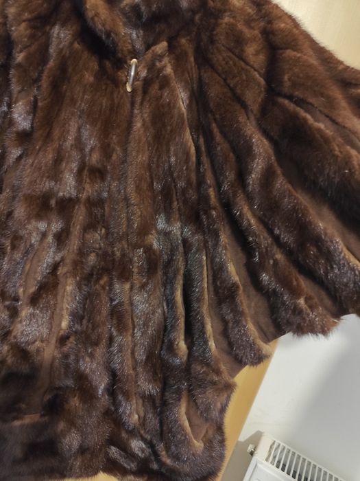 Haină damă, blană naturală de vizon