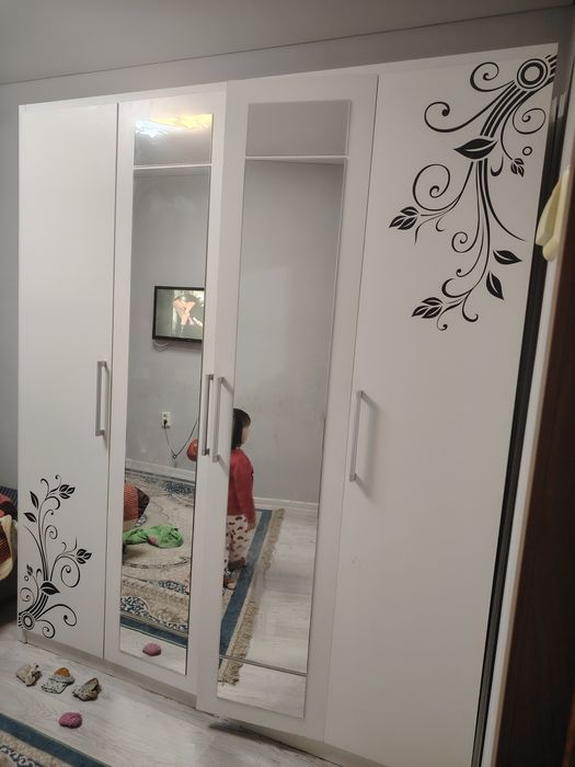 Шкаф для спальней