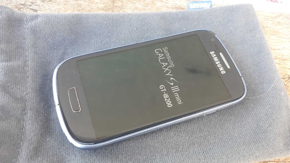 Samsung S3 mini intreținut