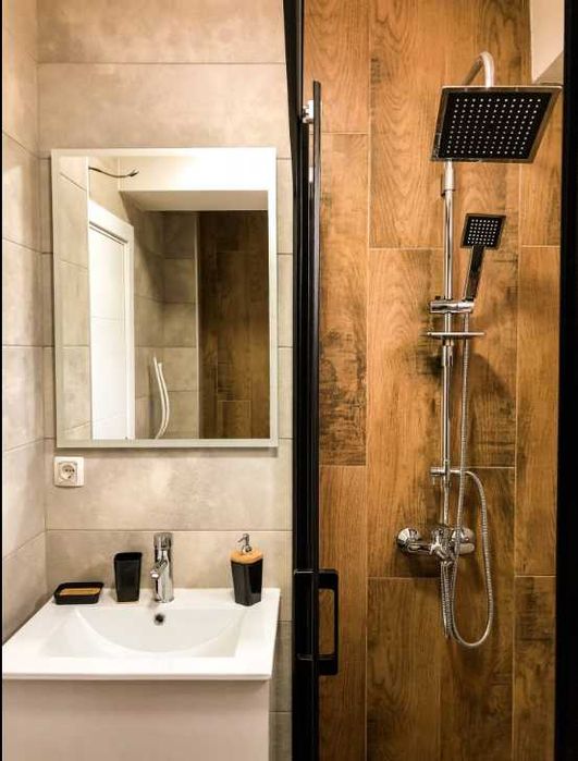 Дава се под наем Едностаен апартамент в Пловдив, Старият град - 45 кв.м за 178.5 € - Снимка #1