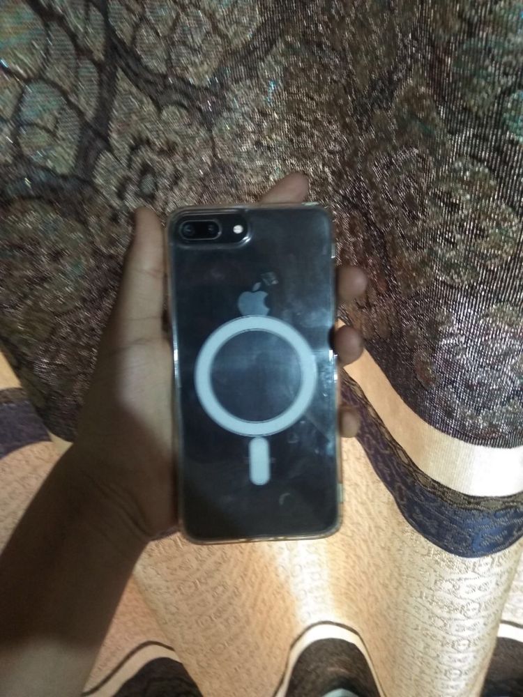 Iphone 8+ sotiadi